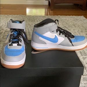 UNC inspired NIKE Air Force 1’s